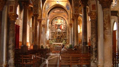 Riapre al culto e ai turisti a Palermo