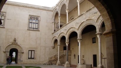 Palazzo Abatellis -Galleria interdisciplinare regionale della Sicilia. Aperto al pubblico