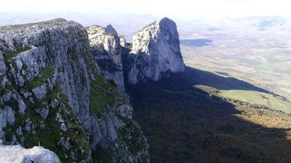 Notte sotto le stelle ad alta quota su Rocca Busambra