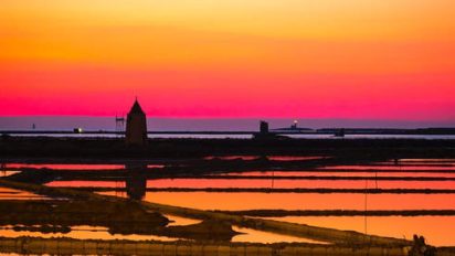 Aperitivo in barca al tramonto. Tour delle Saline della Laguna dello Stagnone ( TP)